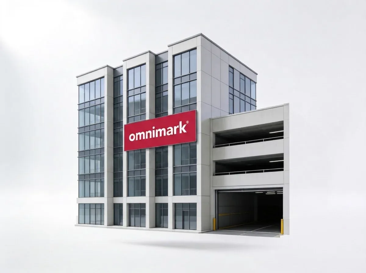 Modern kantoorgebouw met een groot rood bord waarop 